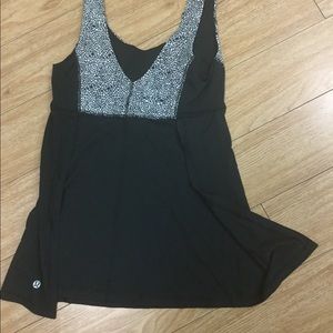 Lululemon top Size 6